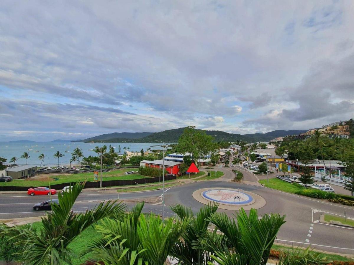 Heart Of Airlie Beach Apartment Exterior foto